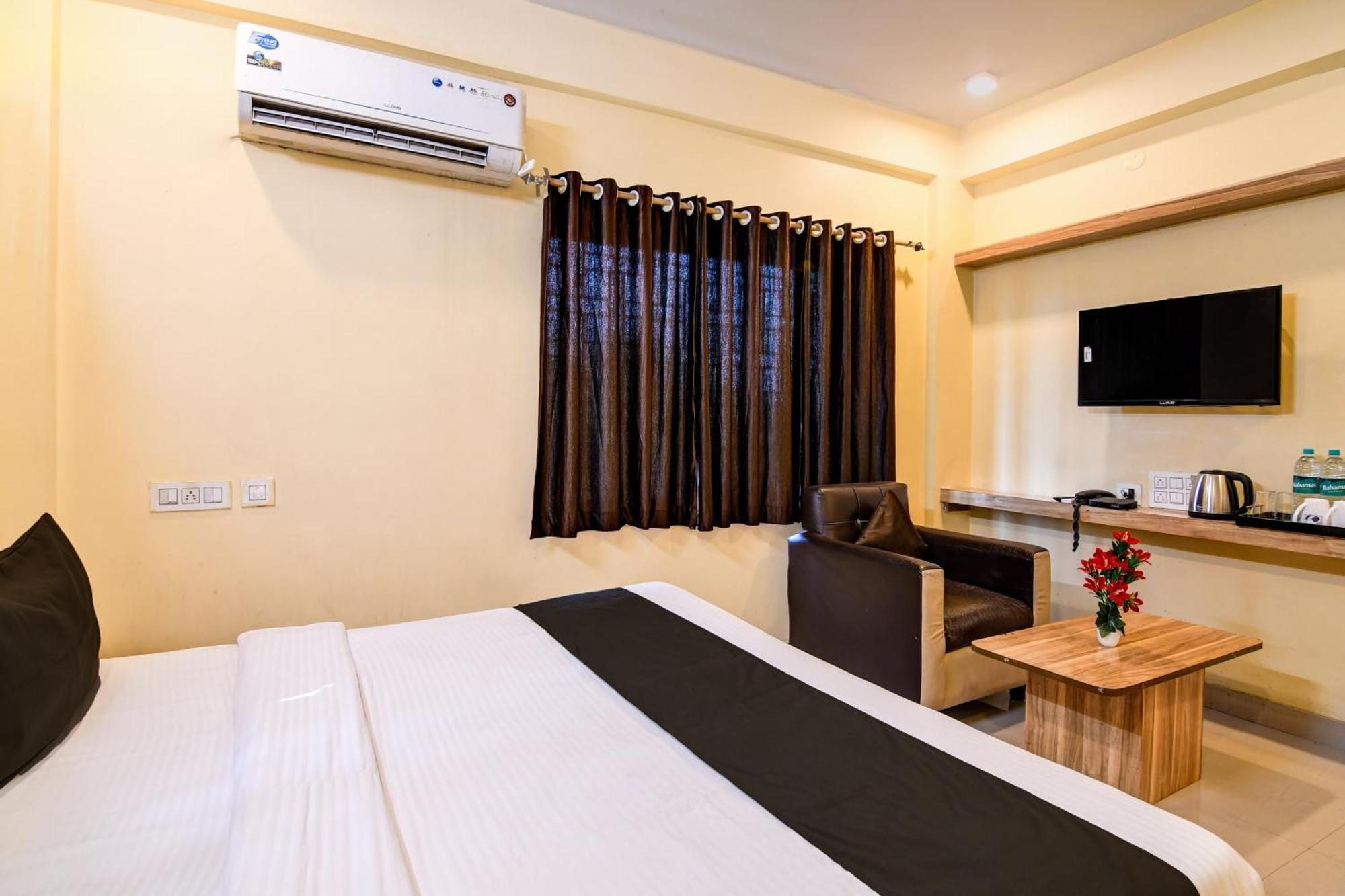 כלכותה Hotel O Casa Astra מראה חיצוני תמונה
