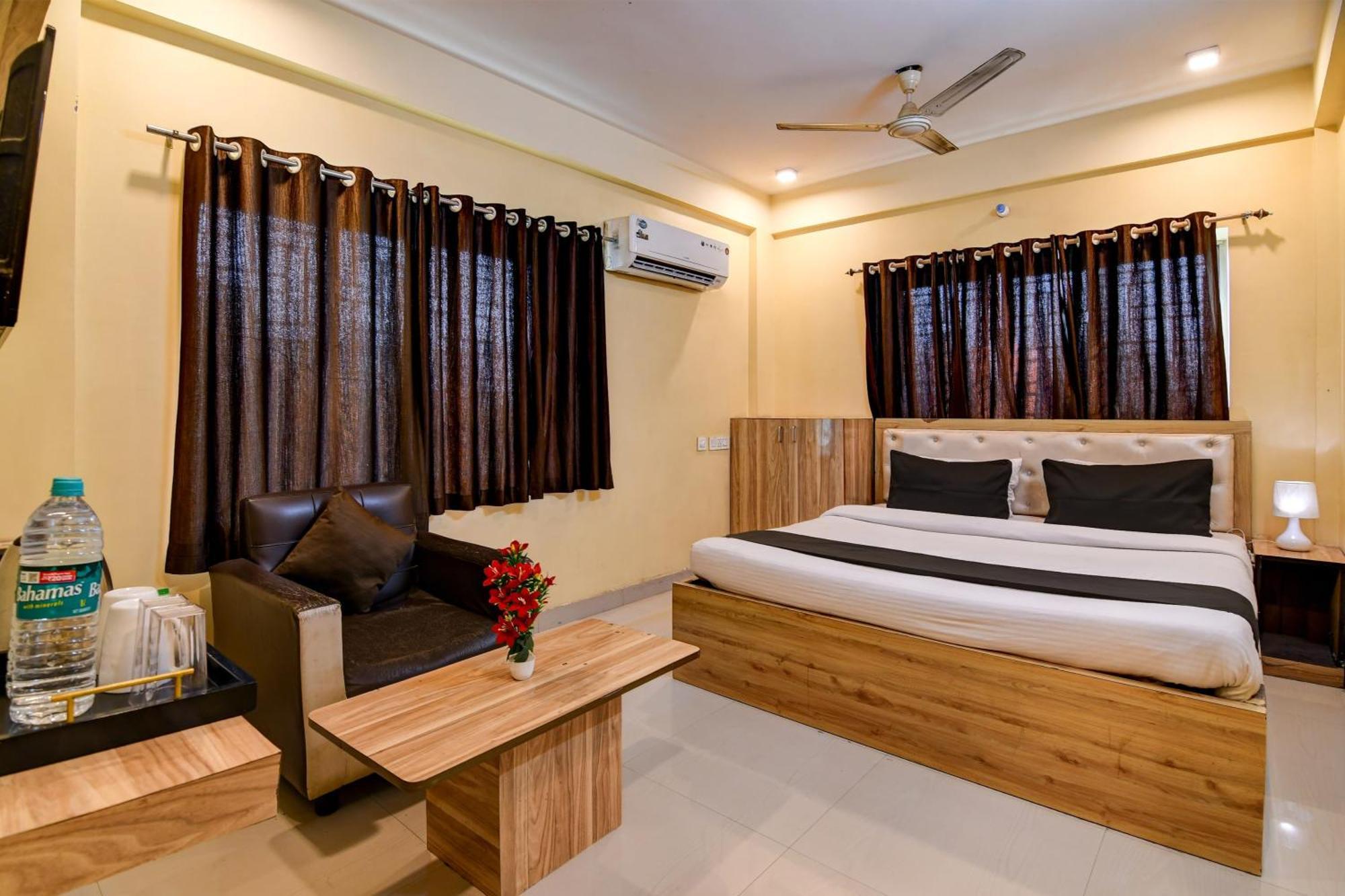 כלכותה Hotel O Casa Astra מראה חיצוני תמונה